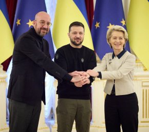 Ukrainian President Zelenskyy with EU leaders; c/o NBC News