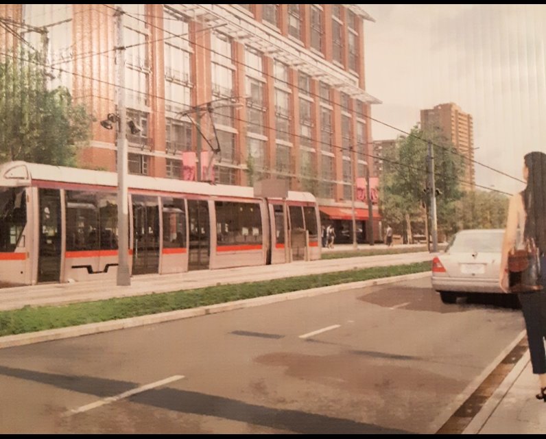 Artistic rendering of LRT on Carling Ave. in Ottawa